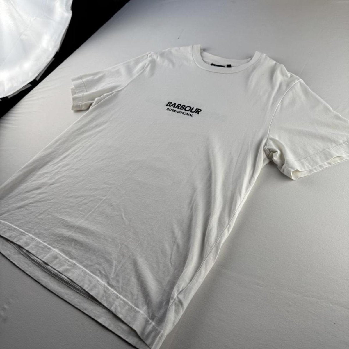 Barbour Internations Centre Spellout Relaxed T Shirt M - Threads Uncovered
