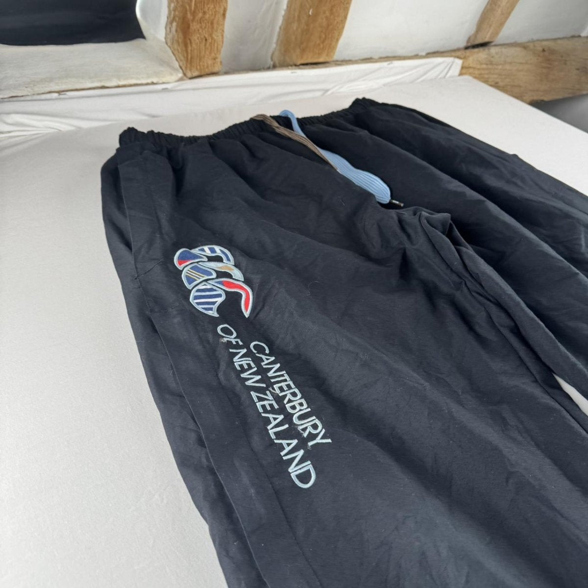 Black Uglies Uncuffed Canterbury Joggers Size XL - Threads Uncovered