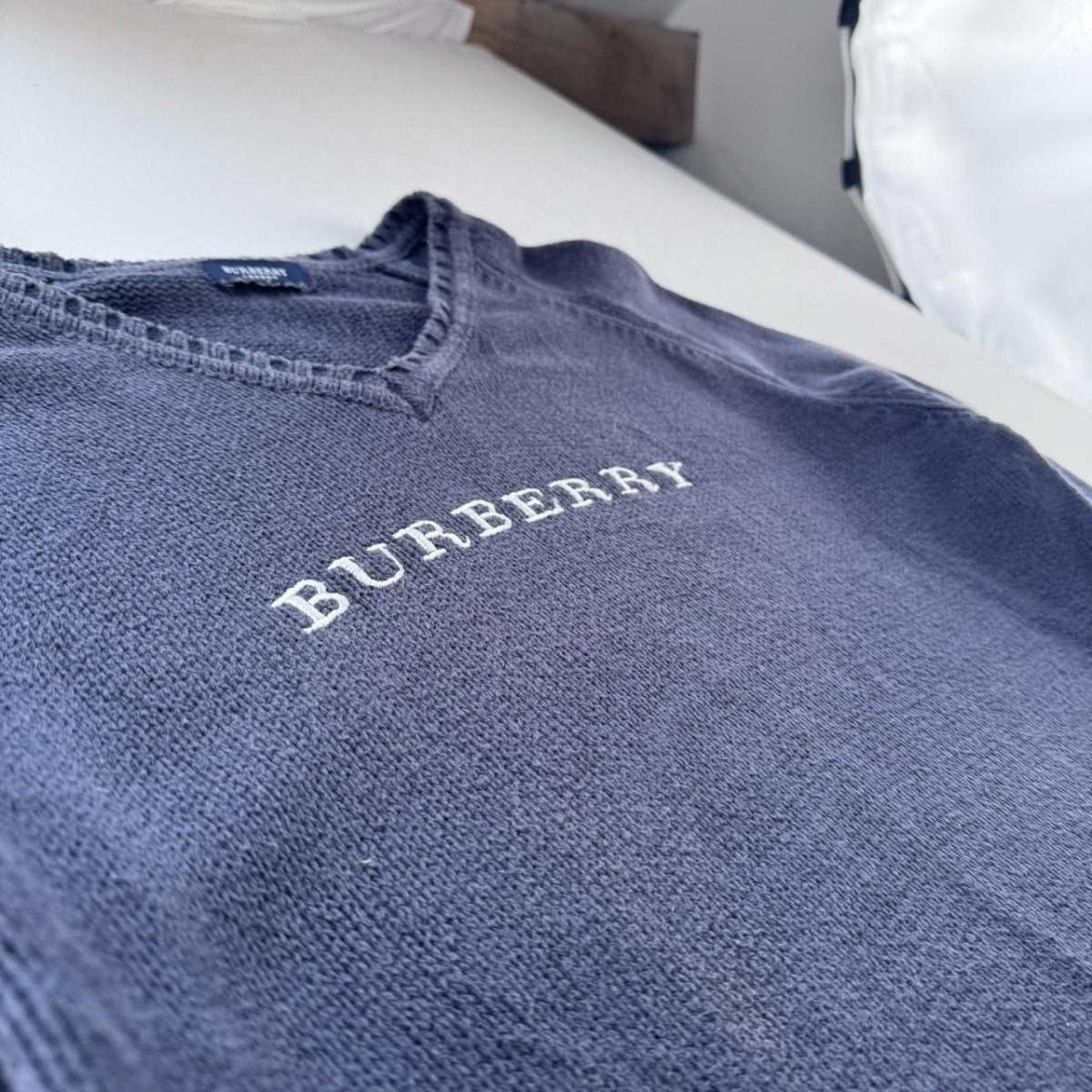Burberry 2000s Womens Embroidered Spellout Knitted Jumper 12-14 - Threads Uncovered