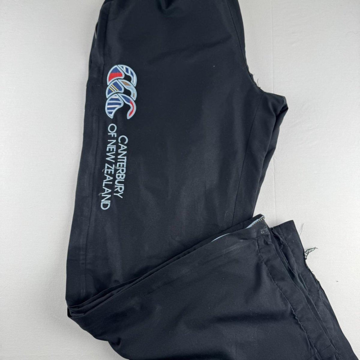 Canterbury Black Uncuffed Fleece Lined Joggers XL - Threads Uncovered