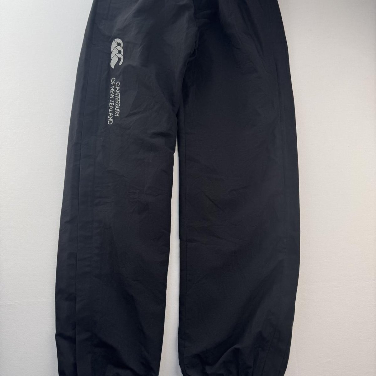 Canterbury Joggers Black and Grey Age 14 - Threads Uncovered
