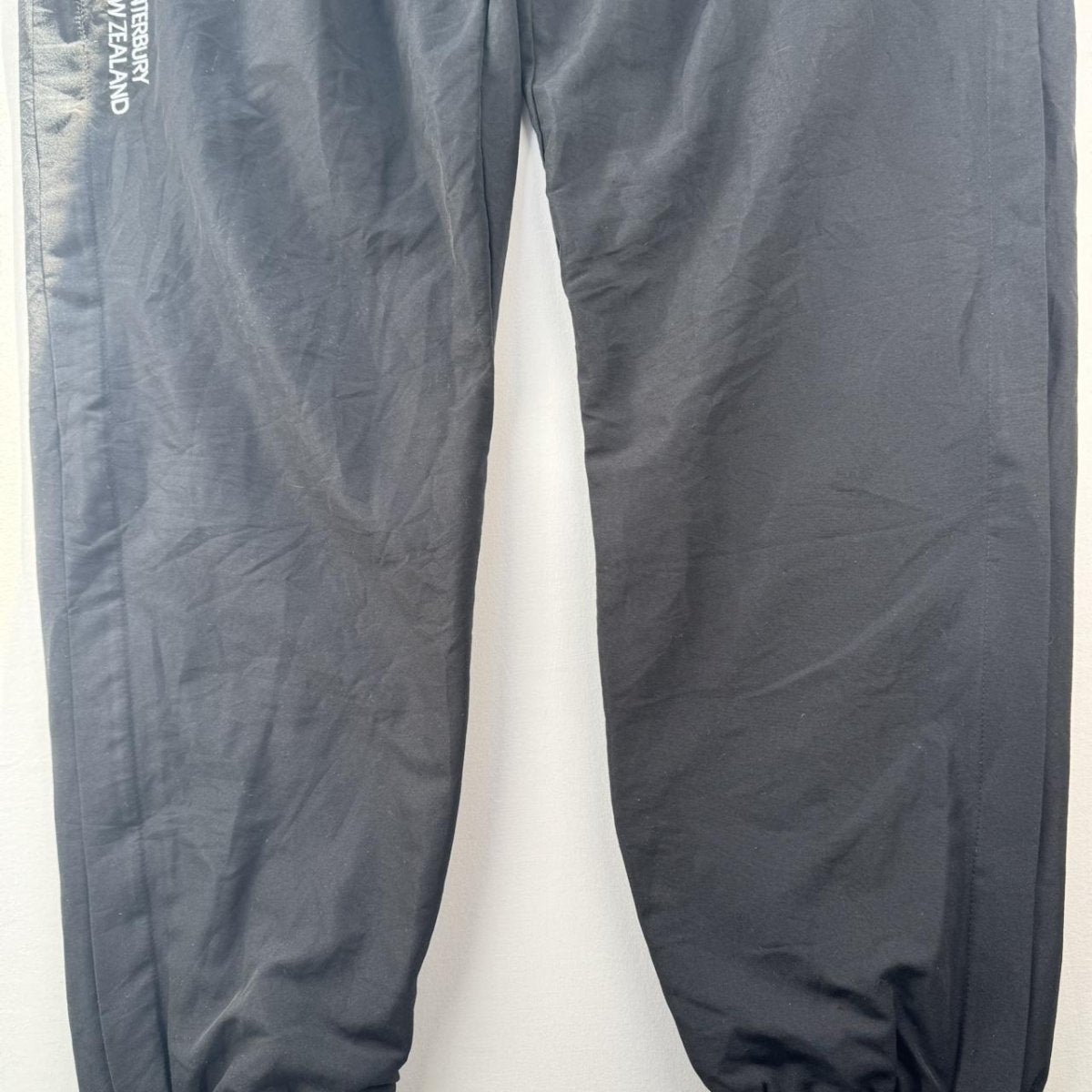 Canterbury Joggers Black and White 3XL - Threads Uncovered