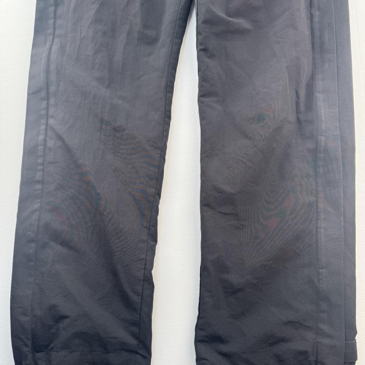 Canterbury Joggers Black and White Aged 14 - Threads Uncovered