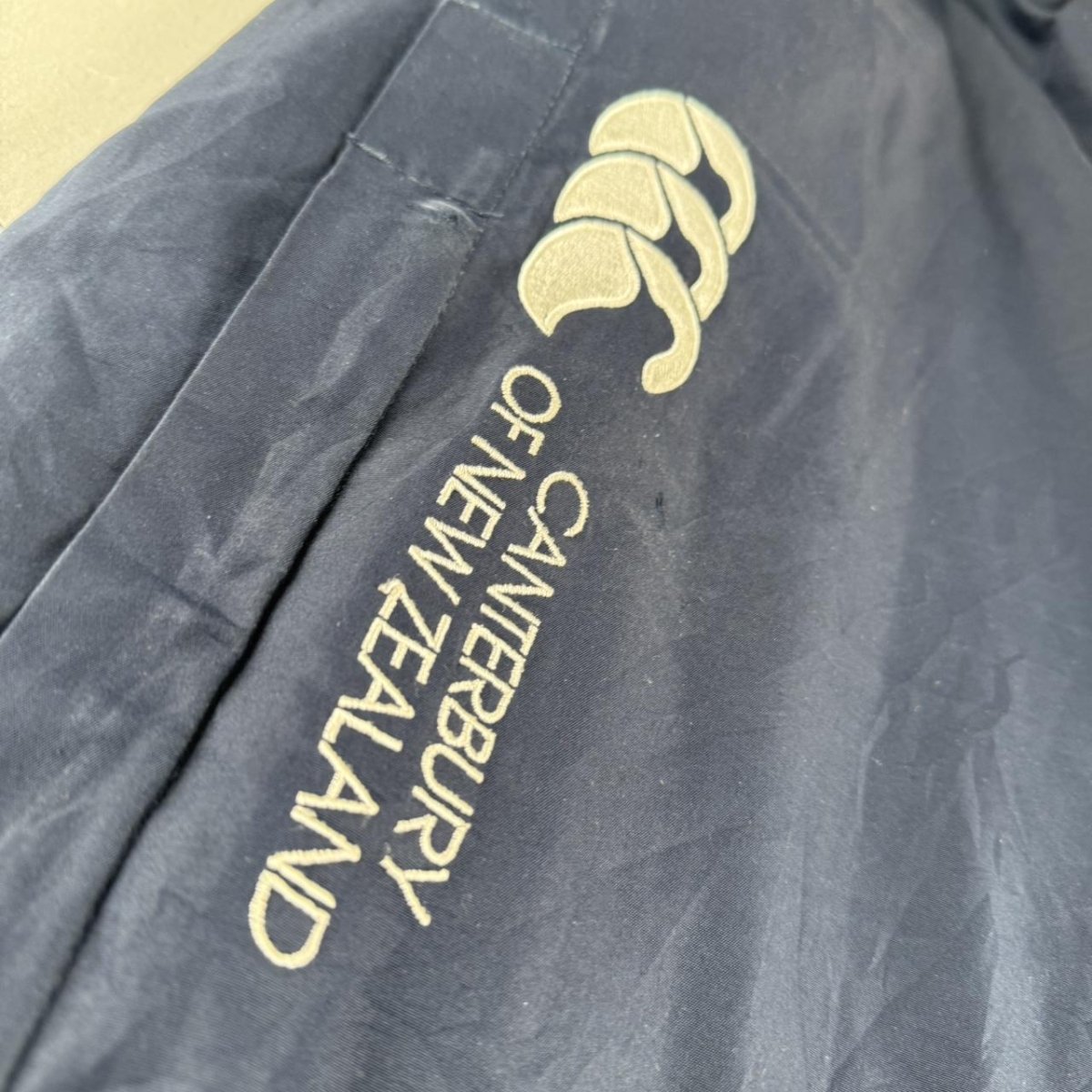 Canterbury Navy and White Cuffed Joggers Medium - Threads Uncovered