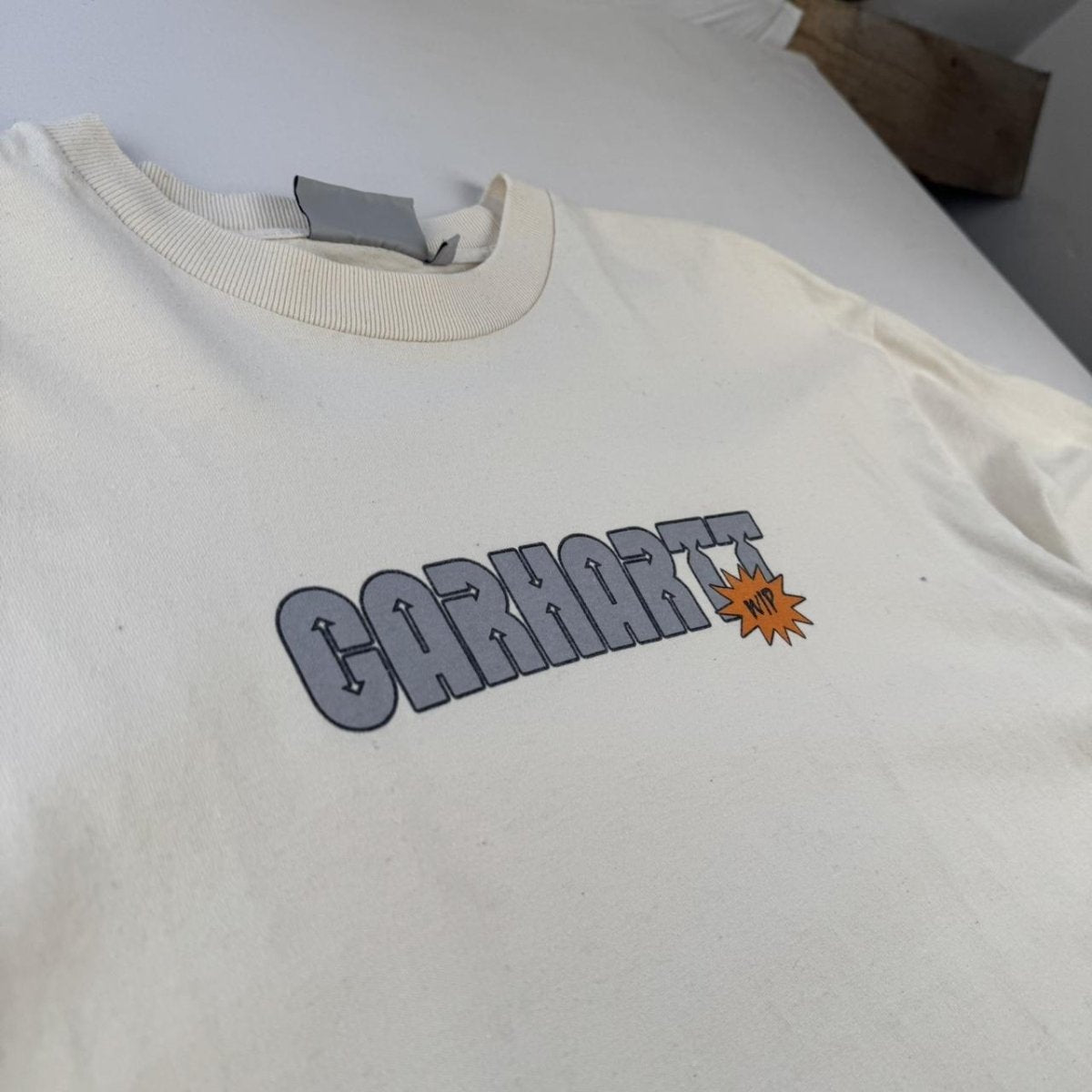 Carhartt WIP Arrow Script Graphic T-Shirt M - Threads Uncovered