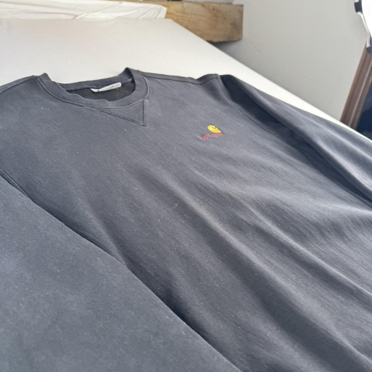 Carhartt WIP Embroidered American Script Sweat L - Threads Uncovered