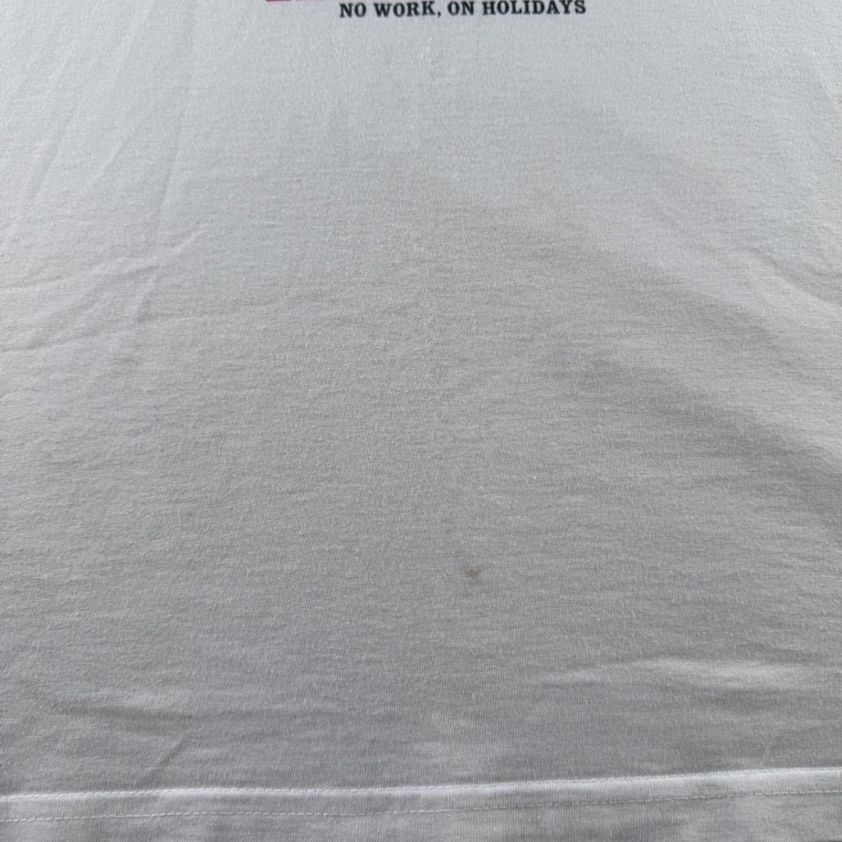 Carhartt WIP Graphic White Vacanze T-Shirt XL - Threads Uncovered