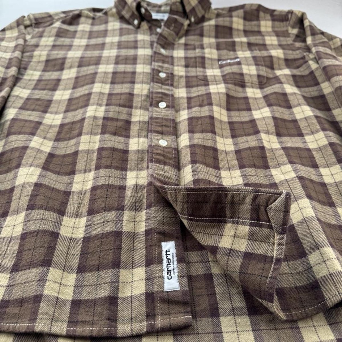 Carhartt WIP Thick Plaid Button Down Shirt XL - Threads Uncovered