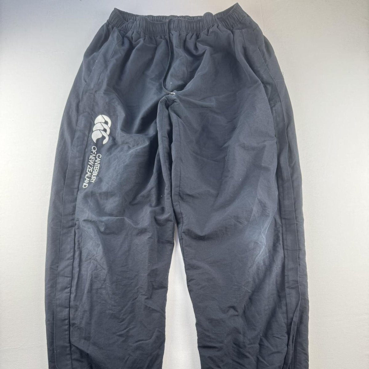 Cuffed Canterbury Joggers Black L - Threads Uncovered