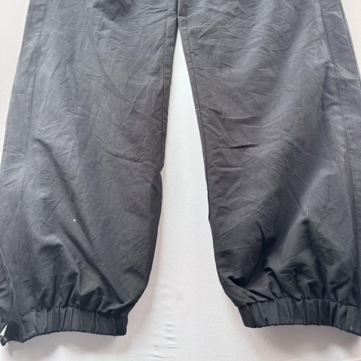 Cuffed Canterbury Joggers L - Threads Uncovered