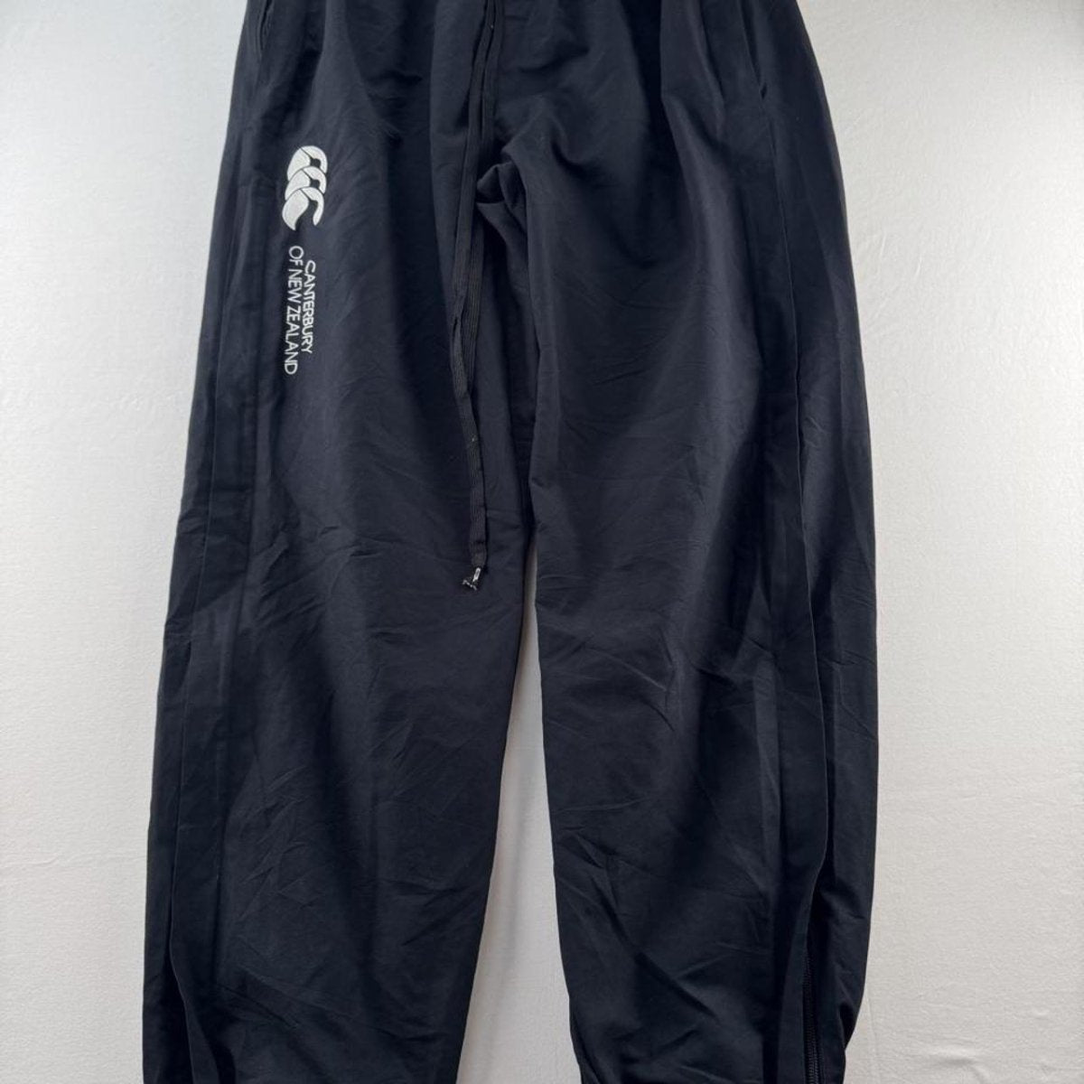 Cuffed Canterbury Joggers Large - Threads Uncovered