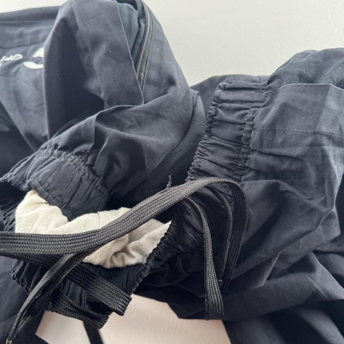 Cuffed Canterbury Joggers Large - Threads Uncovered