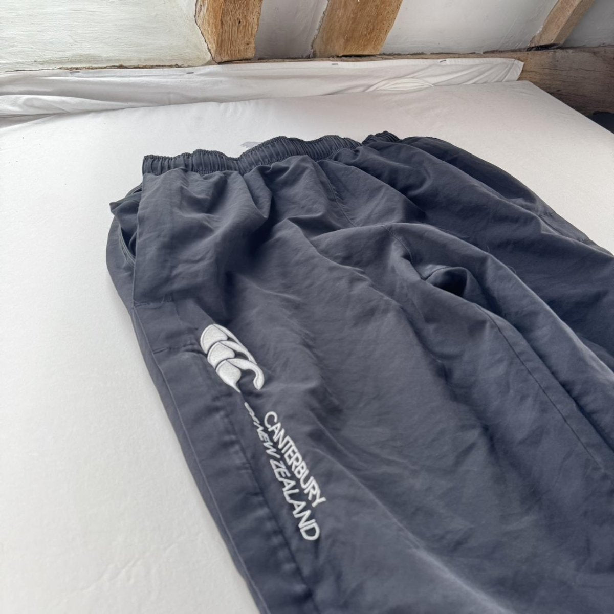 Cuffed Canterbury Joggers Small - Threads Uncovered