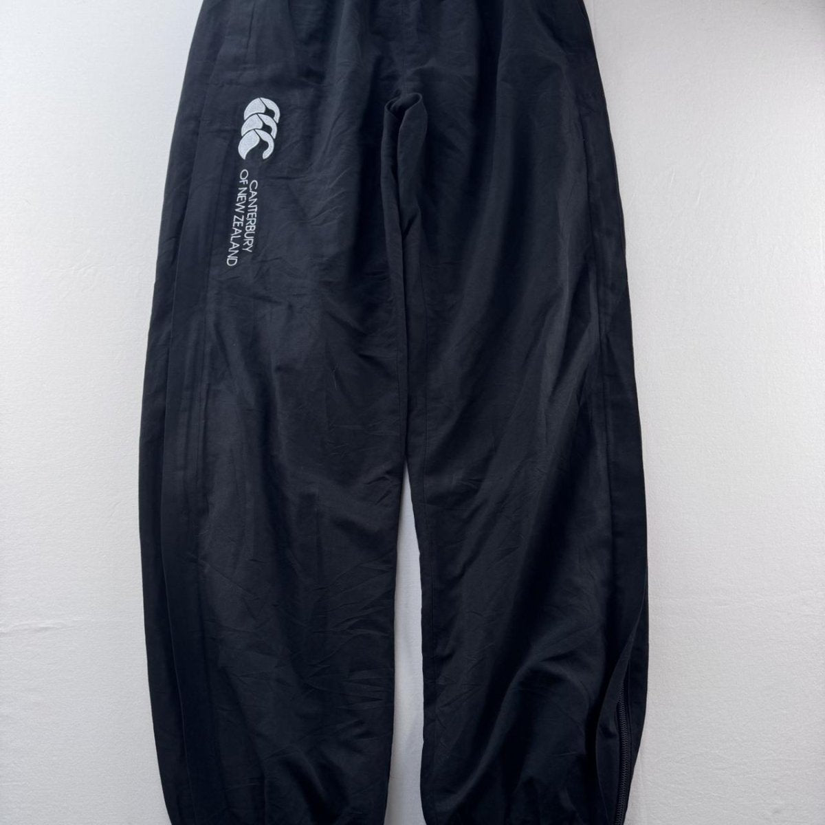 Cuffed Canterbury Joggers XS - Threads Uncovered