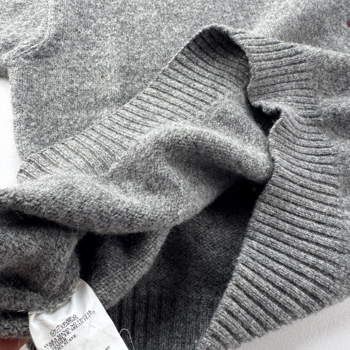 Early 2000s Burberry Womens Woolen Knitted Jumper 14-16 - Threads Uncovered