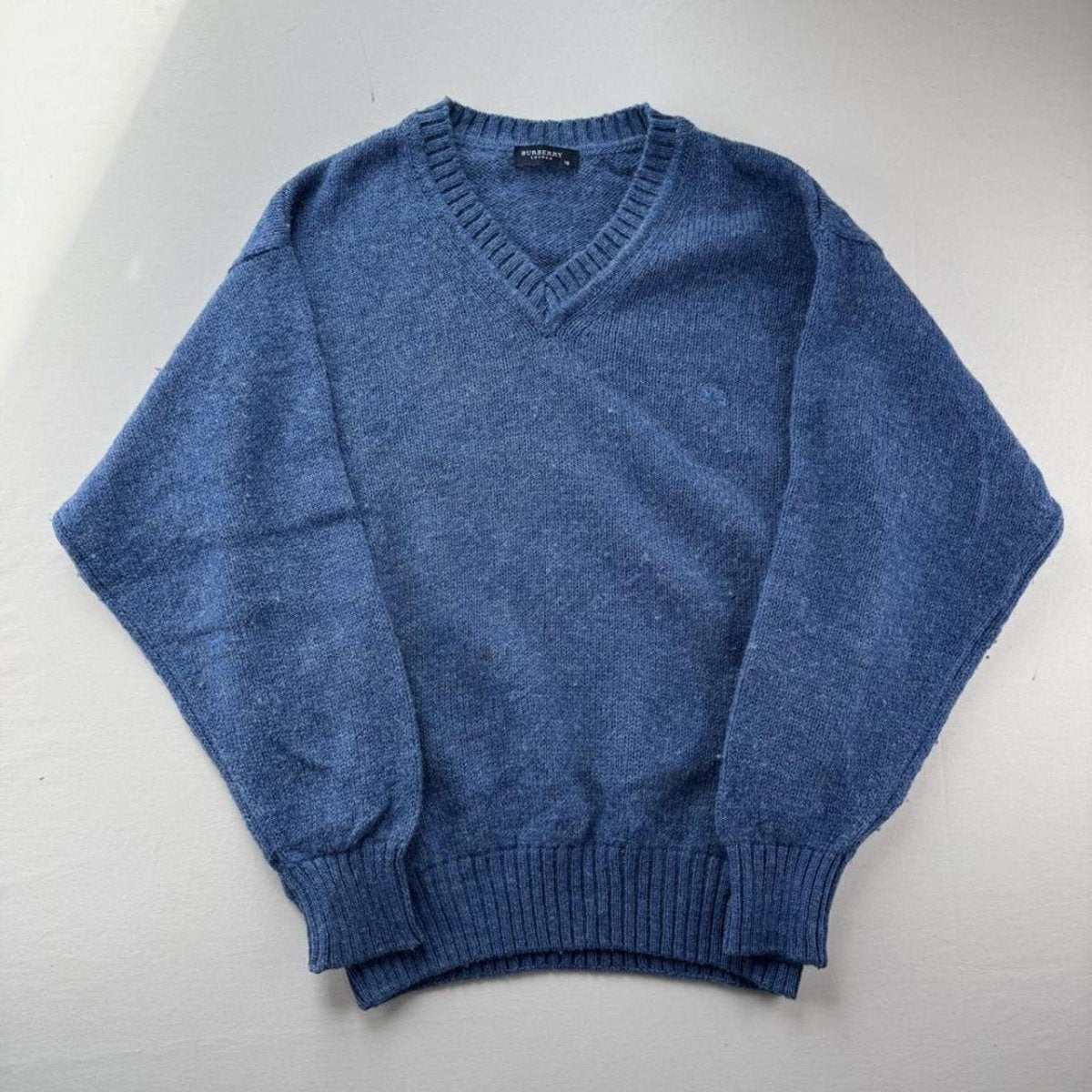 Early 2000s Burberry Womens Woolen Knitted V Neck Jumper 14-16 - Threads Uncovered