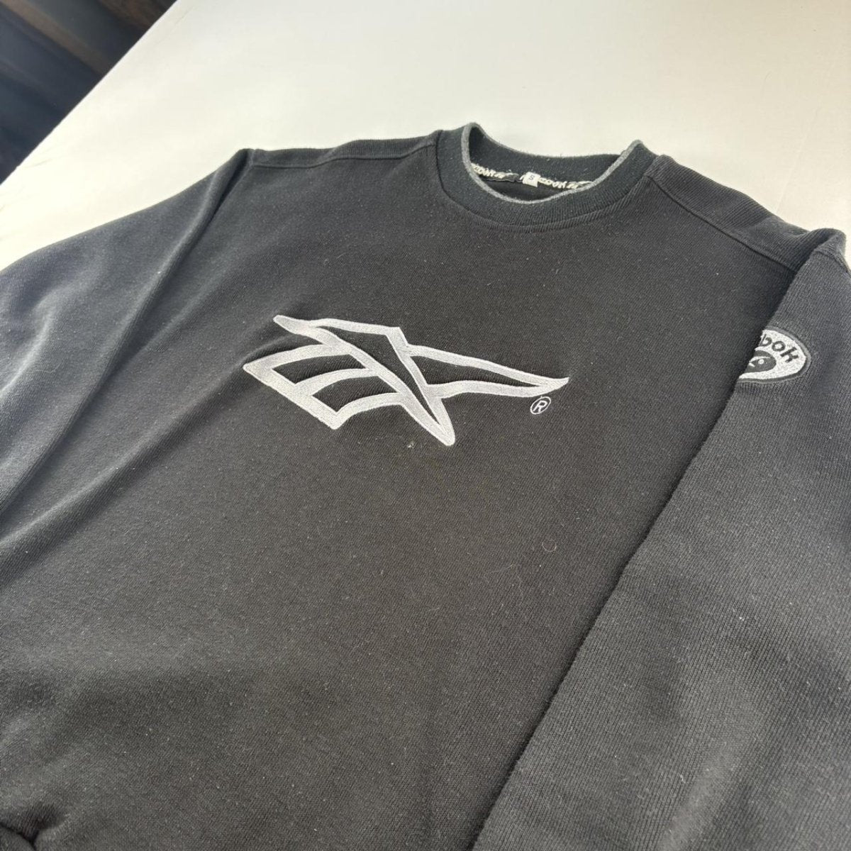 Early 2000s Embroidered Reebok Oversized Ribbed Sweatshirt S - Threads Uncovered