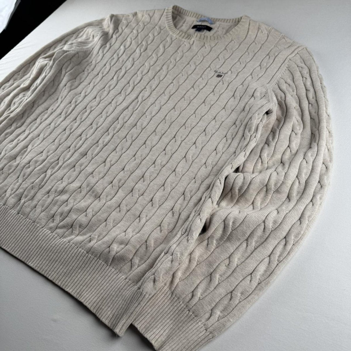 Gant Cotton Embroidered Spellout Cable Knit Jumper L - Threads Uncovered