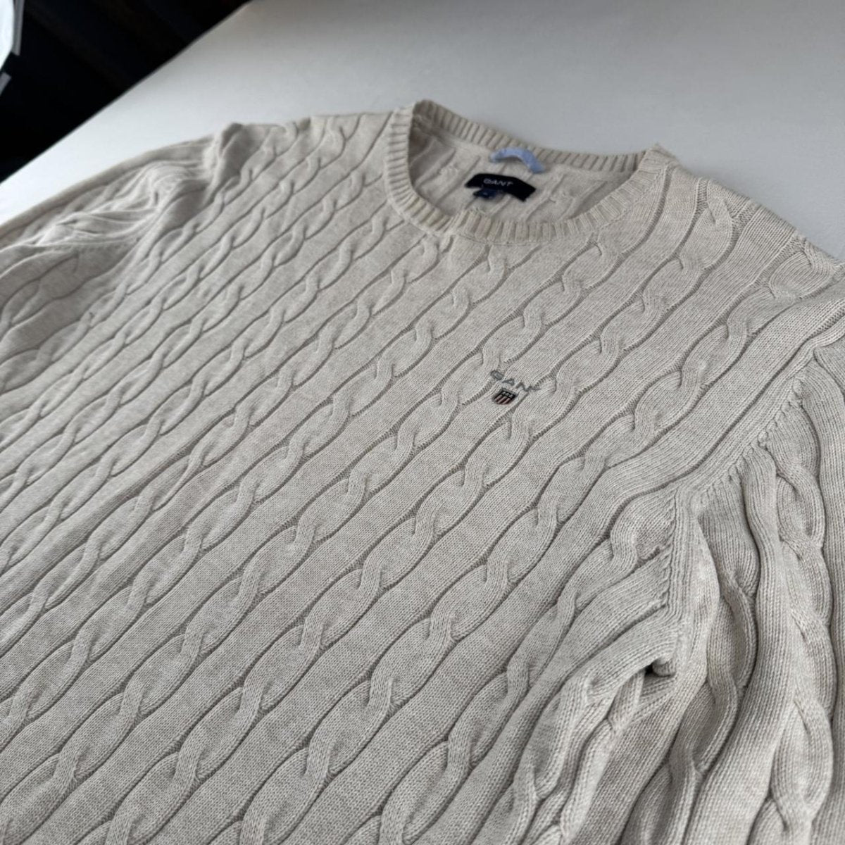 Gant Cotton Embroidered Spellout Cable Knit Jumper L - Threads Uncovered