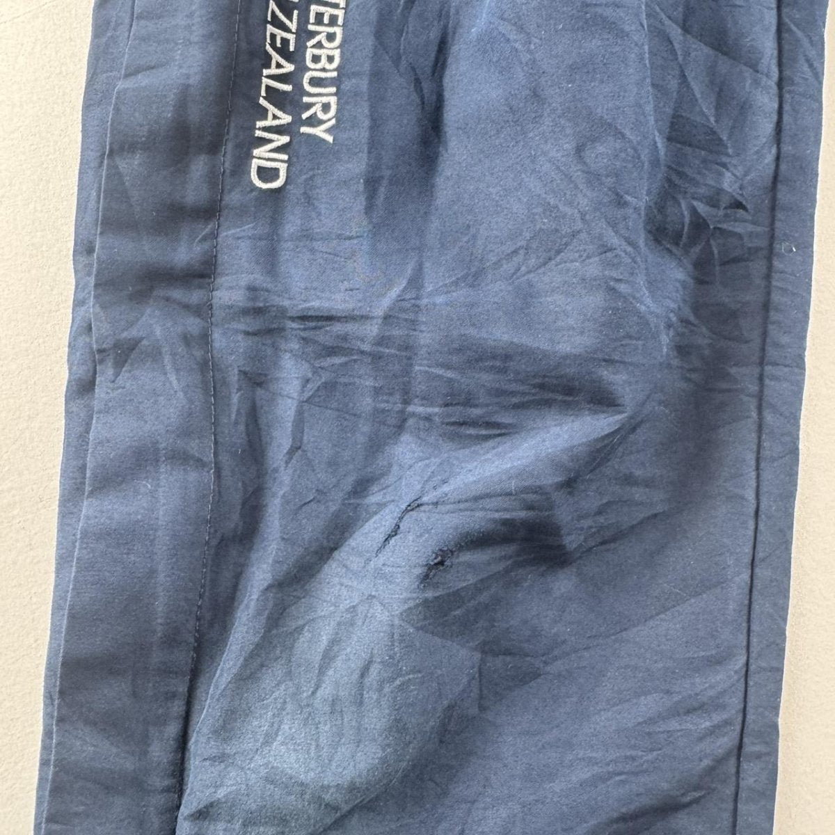 Kids Uncuffed Canterbury Joggers Size 14 Years - Threads Uncovered