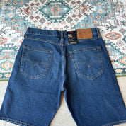 Levi's BNWT Denim 501 Jean Shorts 32W - Threads Uncovered