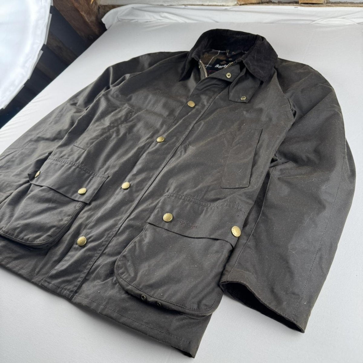Like New Dark Brown Barbour Ashby Wax Jacket with Corduroy Collar S - Threads Uncovered