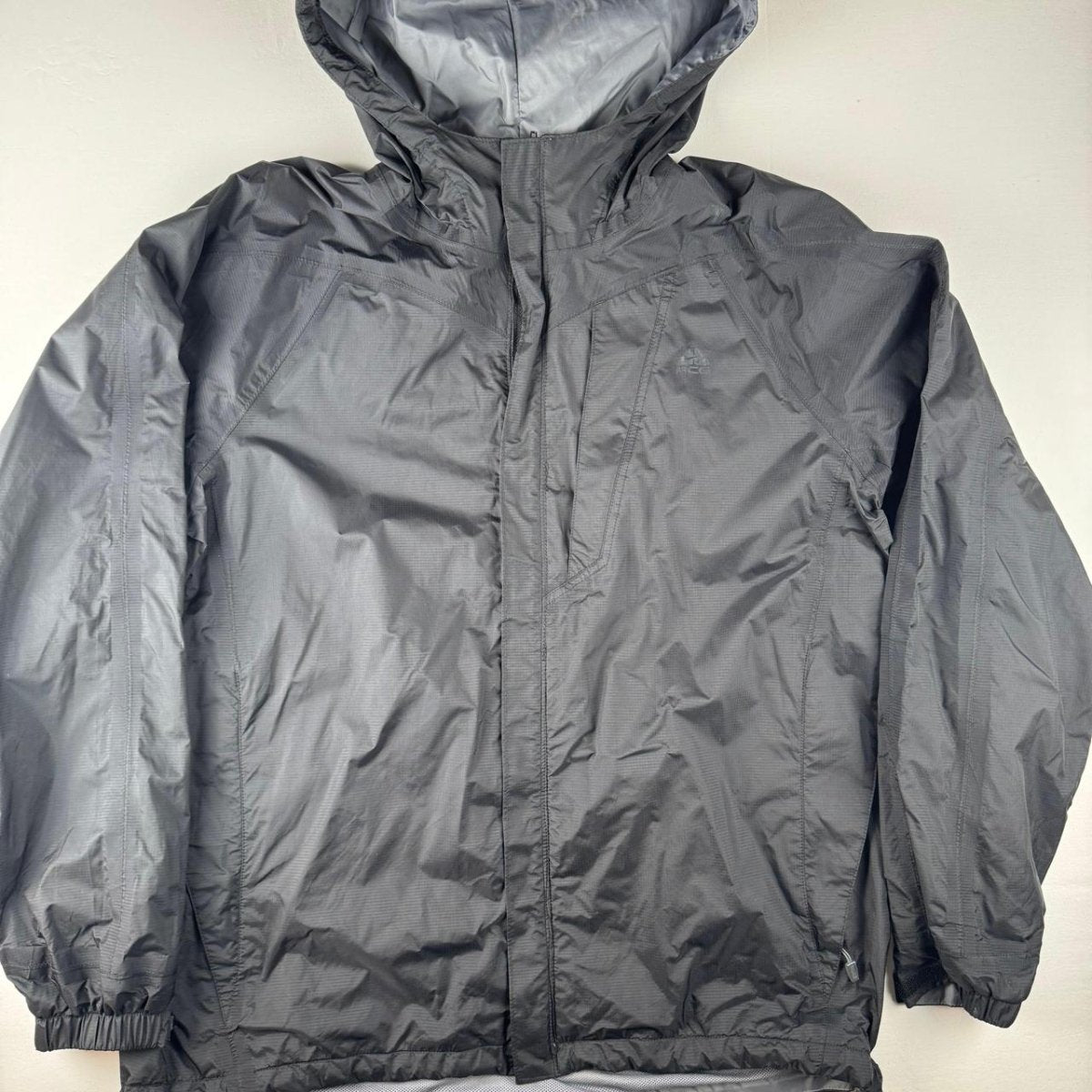 Mec Windbreaker Jacket in Black Size L - Threads Uncovered