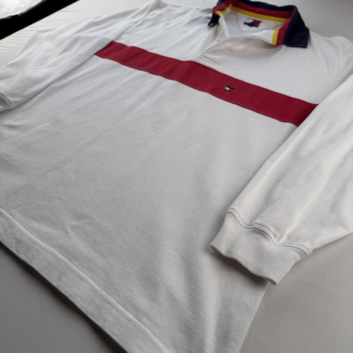Mens Tommy Hilfiger Embroidered Logo Pannel Rugby Polo Shirt M - Threads Uncovered