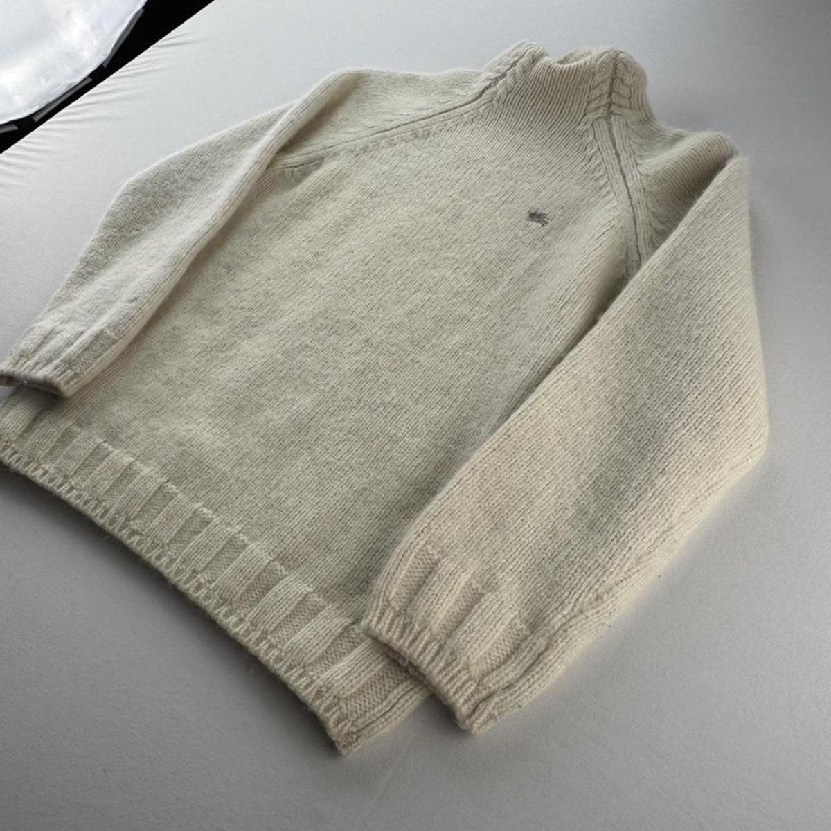 Mid 1990s Burberry Womens Woolen Turtleneck Jumper 6-8 - Threads Uncovered