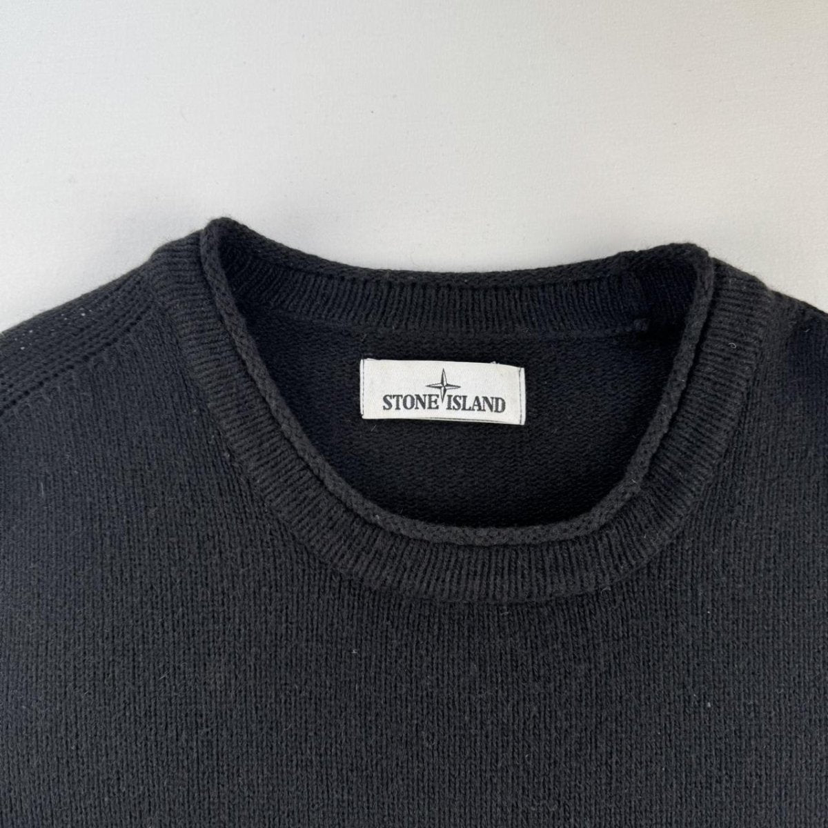 Modern Authentic Stone Island Woolen Knitted Jumper L - Threads Uncovered
