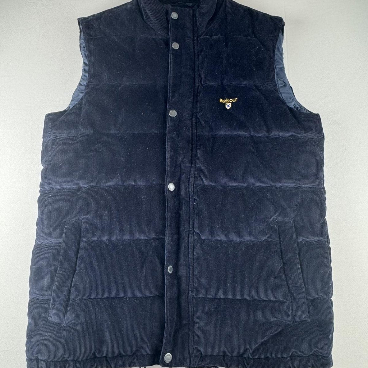 Modern Barbour Embroidered Corduory Baffle Gilet M - Threads Uncovered