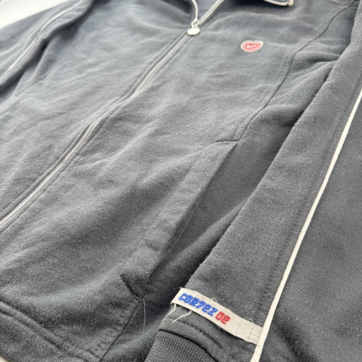 Nike 2000s Embroidered Cotton Track Jacket M - Threads Uncovered