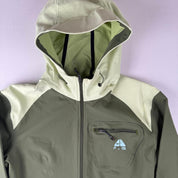 Nike Acg Jacket in Green Size 10 - Threads Uncovered