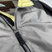 Nike Acg Windbreaker Jacket in Grey Size 10 - Threads Uncovered