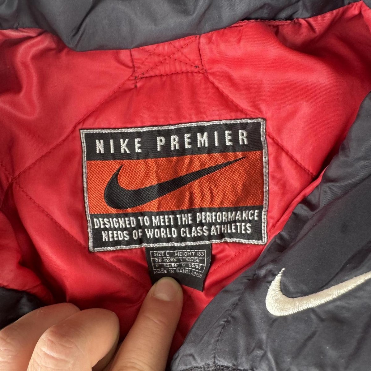 Nike PSV Jacket in Black Size XL - Threads Uncovered