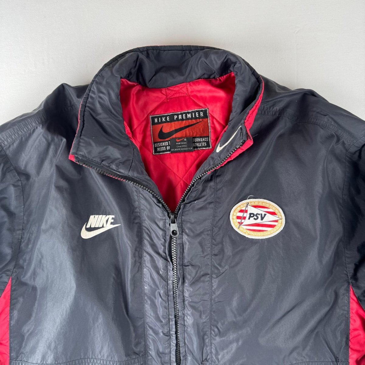 Nike PSV Jacket in Black Size XL - Threads Uncovered