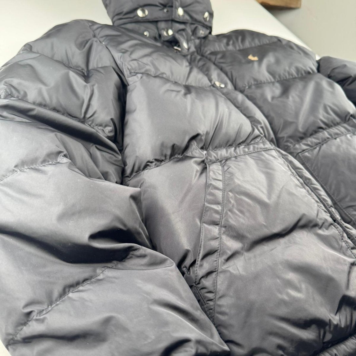 Polo Ralph Lauren Puffer Jacket in Black Size S - Threads Uncovered