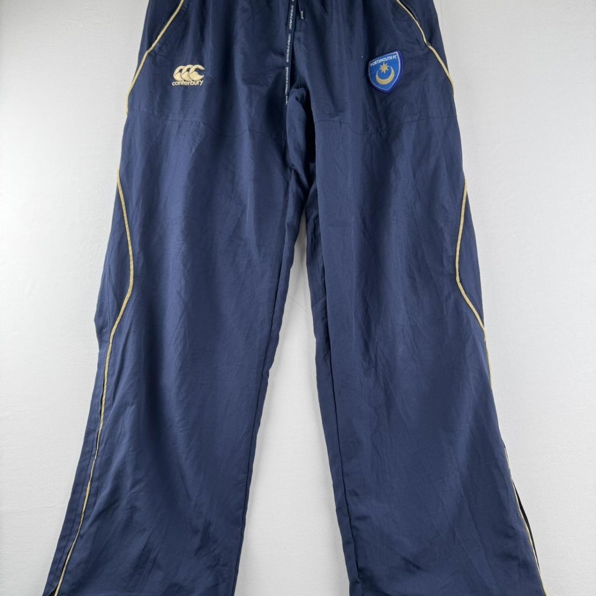 Portsmouth Uncuffed Canterbury Joggers Size M - Threads Uncovered