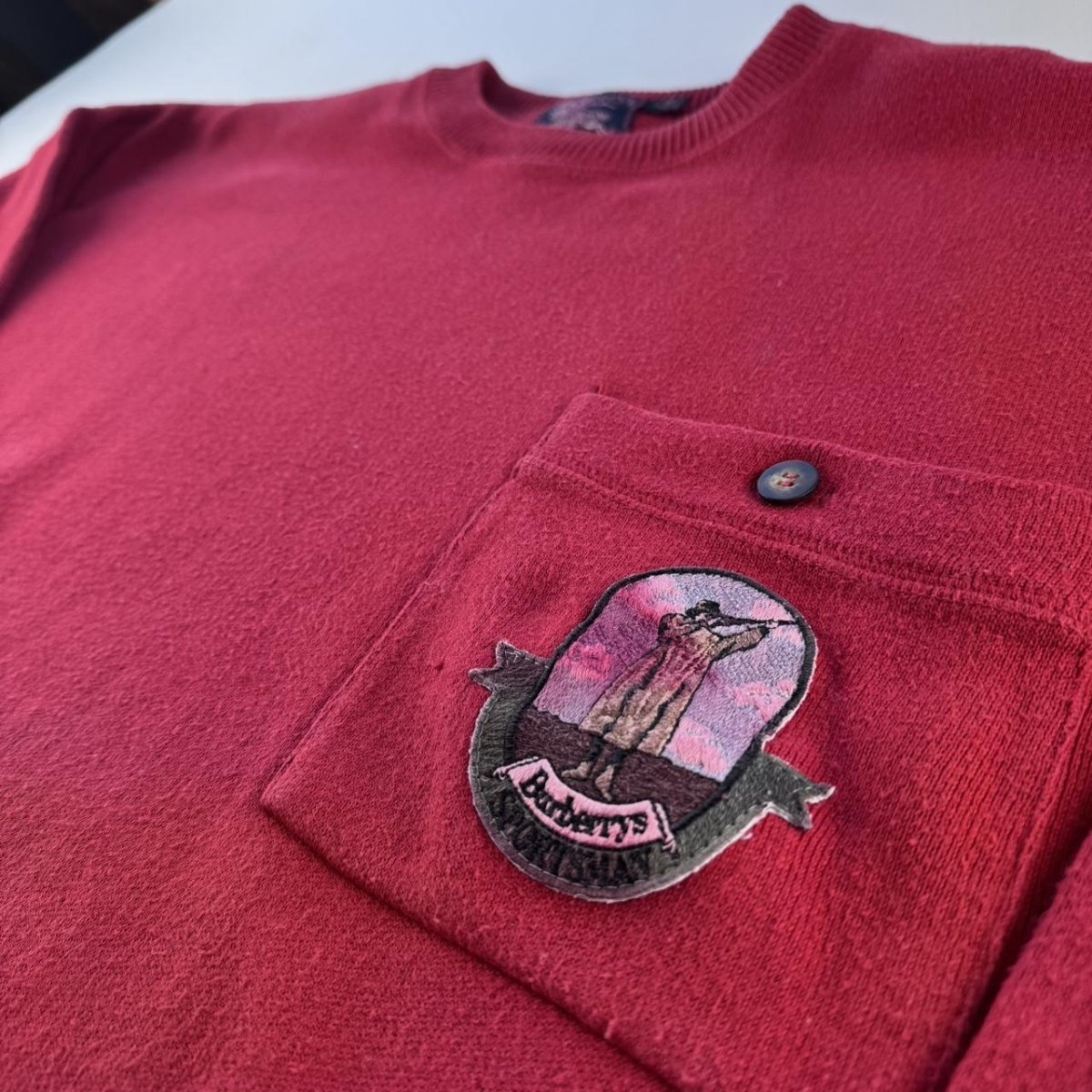 Rare 1990s Burberrys Sportsman Oversized Pocket Logo Sweatshirt S - Threads Uncovered