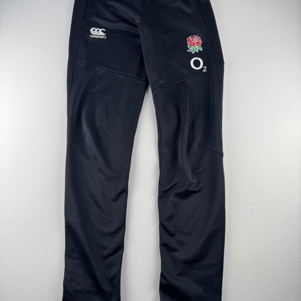 Slim Canterbury England Joggers S - Threads Uncovered