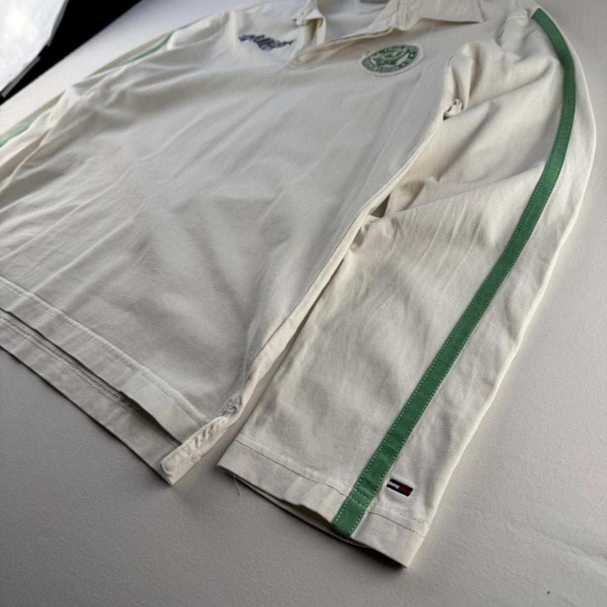 Tommy Hilfiger Embroidered Thick Rugby Polo Shirt L - Threads Uncovered