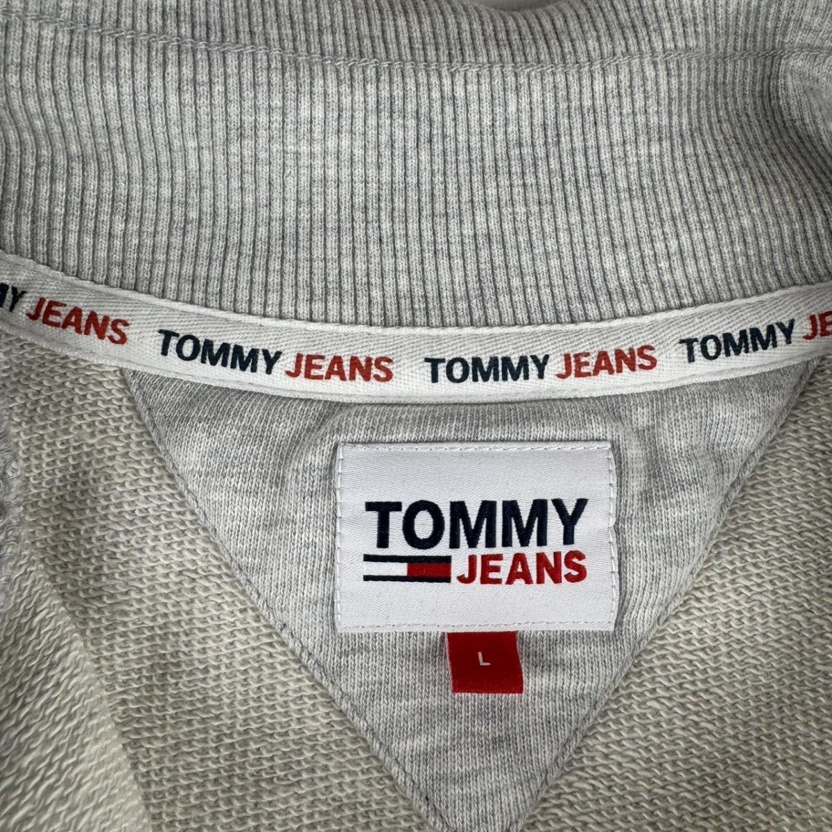 Tommy Jeans Embroidered Centre Spellout Half Zip Jumper L - Threads Uncovered