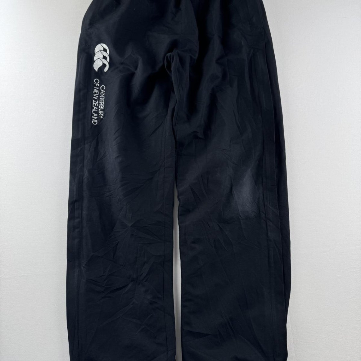 Uncuffed Canterbury Joggers Size 14 Years - Threads Uncovered