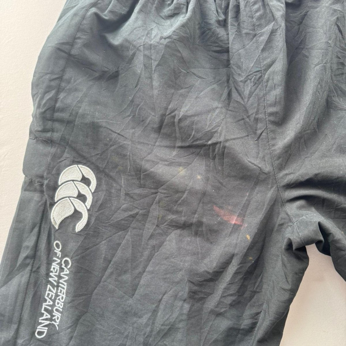 Uncuffed Canterbury Joggers Small - Threads Uncovered