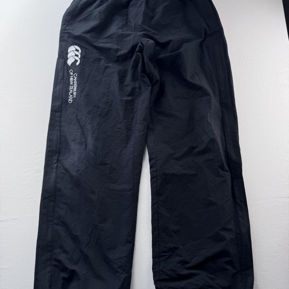Uncuffed Canterbury Joggers Small - Threads Uncovered