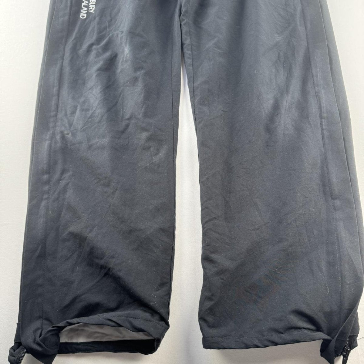 Uncuffed Canterbury Joggers Small - Threads Uncovered