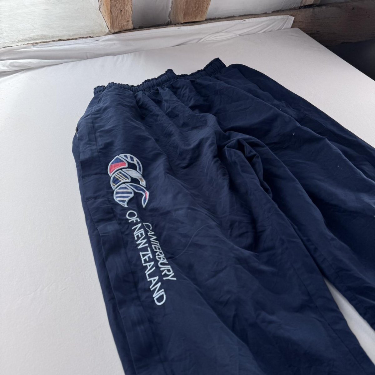 Uncuffed Canterbury Joggers Uglies M - Threads Uncovered