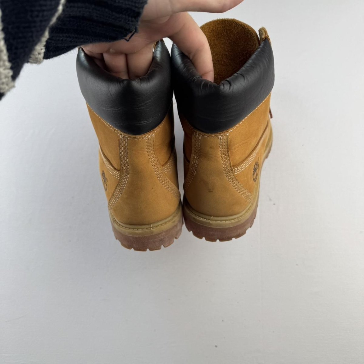 Womens Timberland Classic Premium 6 Inch Boots UK8 - Threads Uncovered