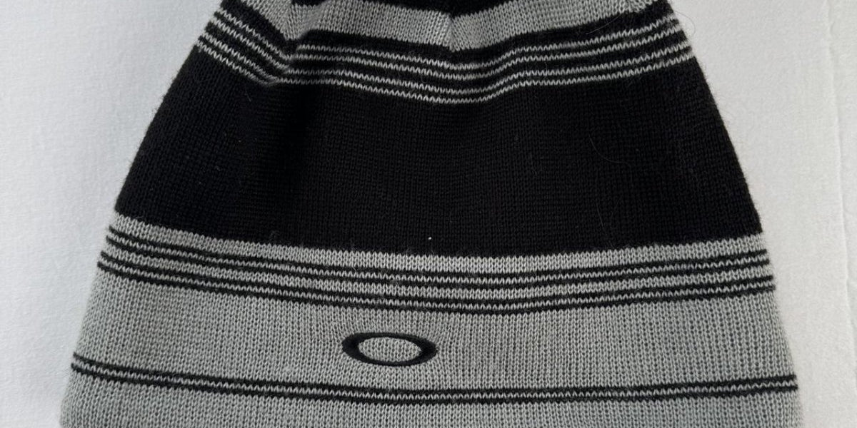 Y2k Oakley Embroidered Logo Striped Beanie - Threads Uncovered