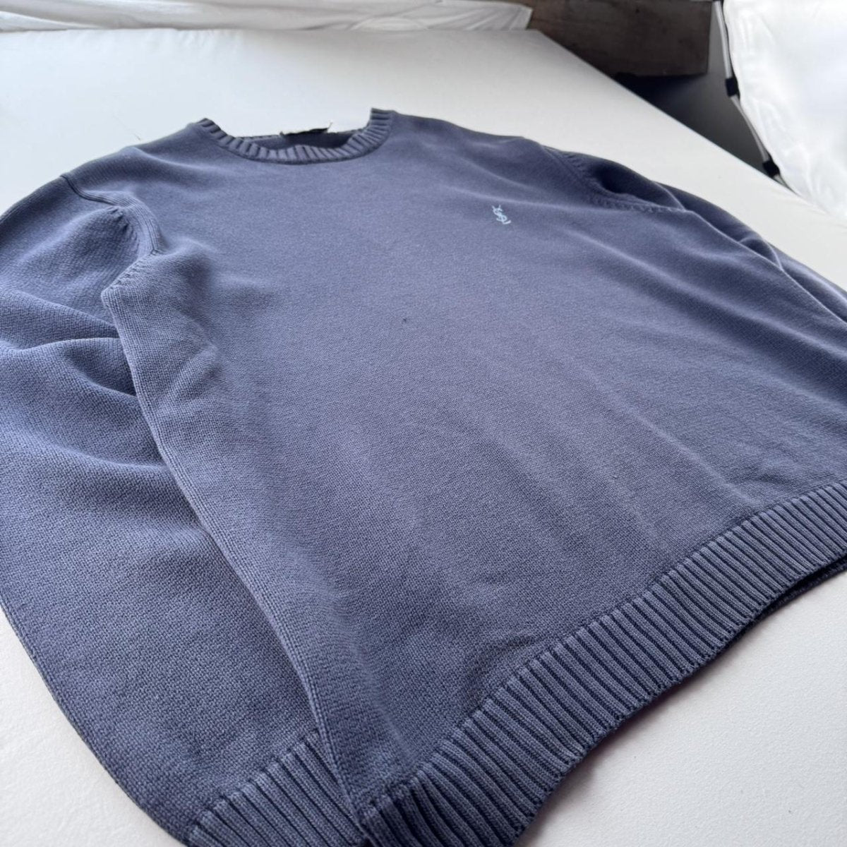 Yves Saint Laurent YSL Embroidered Logo Crewneck Jumper L - Threads Uncovered